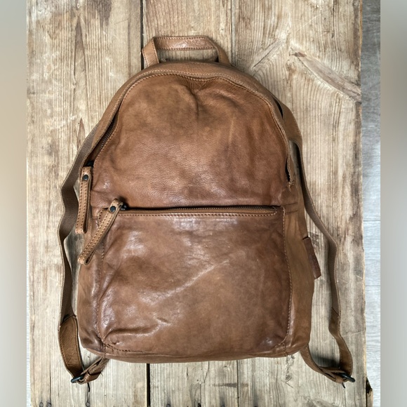 Pepperoni -Toffee | Leather Backpack | Aunts & Uncles - Picture 3 of 8